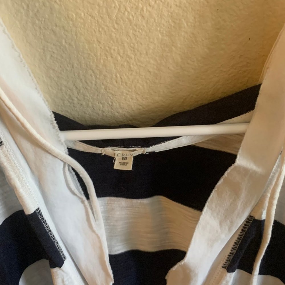 J Crew Medium Medium Top with Hoodie
